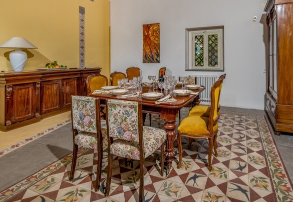 Il casale è stato sapientemente ristrutturato mantenendo il suo sapore antico - Agrumé Country House