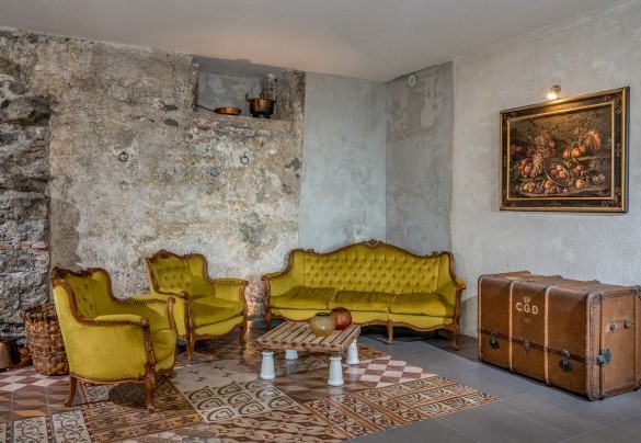 La spaziosa sala svago al piano seminterrato - Agrumé Country House