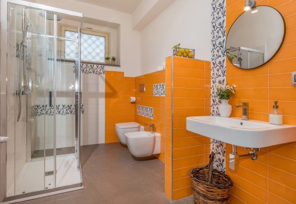 La camera doppia n°3 è servita da bagno con doccia - Agrumé Country House