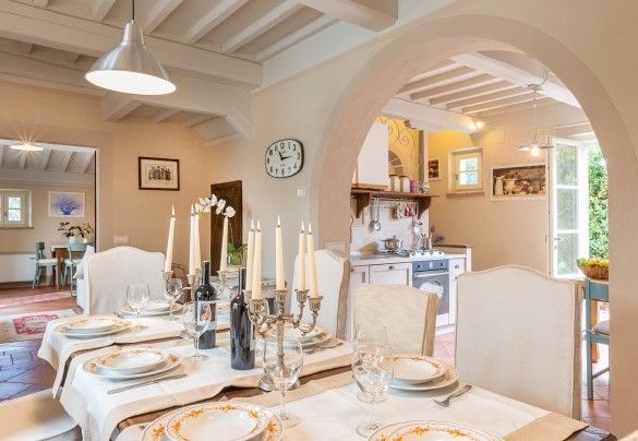 The dining area with the table set up for important dinners - Albachiara