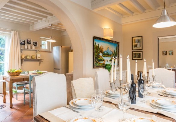 The dining room open with the kitchen - Albachiara