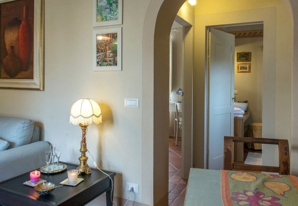  The welcoming open plan ground floor - Albachiara
