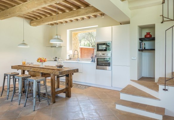 The open space kitchen – Amandula