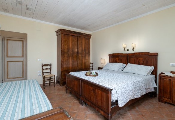 The double bedroom (with dividable bed) n.1 on the ground floor - Antiche Pietre