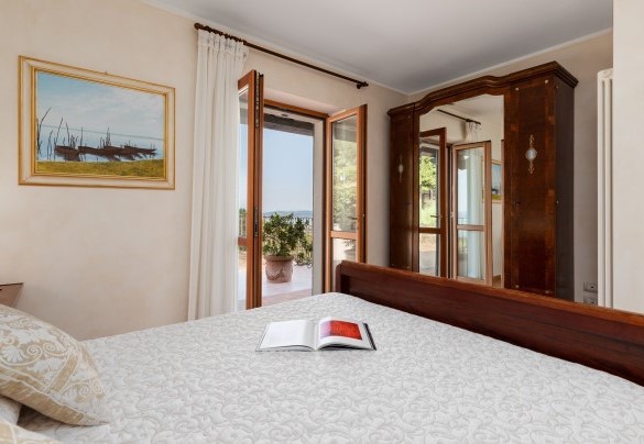 The double bedroom n.3 on the first floor - Antiche Pietre