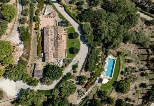La proprietà vista dall'alto - Antiche Pietre
