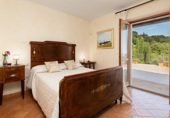 The double bedroom n.3 on the first floor - Antiche Pietre