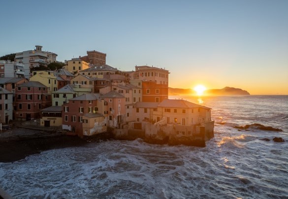 The sun rises behind the Portofino promontory – Aurora