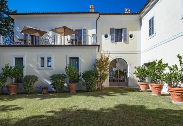 Antica casa signorile di campagna – Borgo Colle Ridente 13