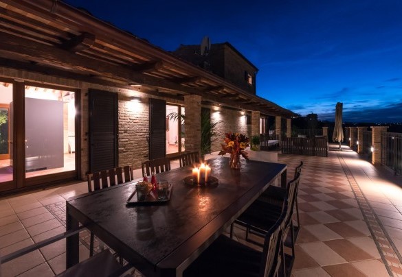Spacious terrace illuminated at night - Borgo da Monte 