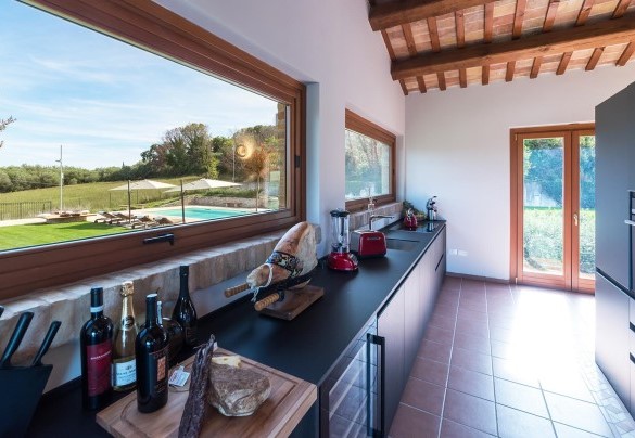 Open space kitchen on the ground floor - Borgo da Monte 