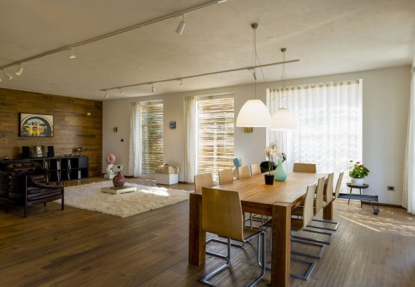 Il soggiorno al piano terra - Brightline Villa