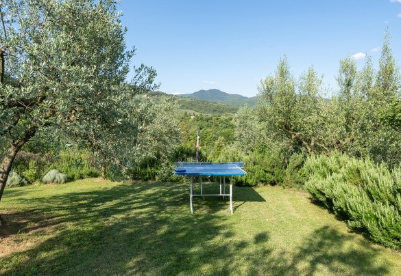 Tavolo da ping pong in giardino – Buca delle fate
