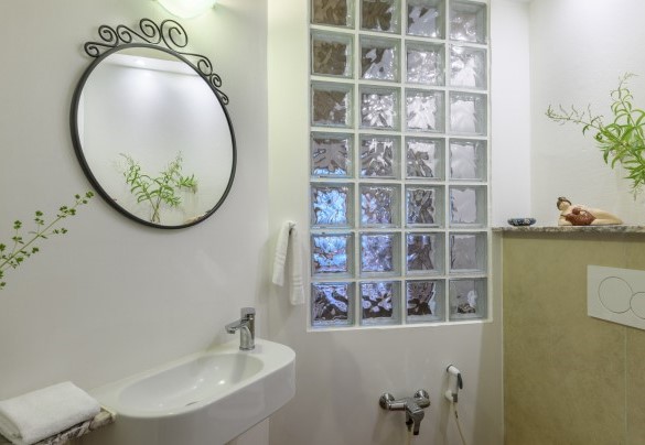 Toilette adiacente al bagno n.4 (primo piano, unità 1) – Ca Lucciola