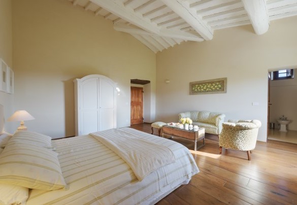 Double bedroom with private bathroom with shower on the first floor – Ca Maggiore