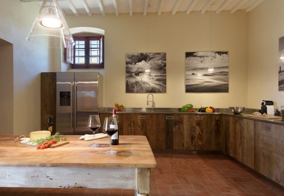 The fully equipped kitchen – Ca Maggiore