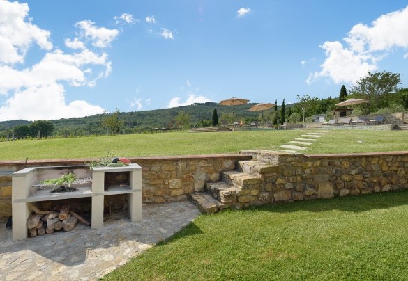 The barbeque area – Ca Maggiore