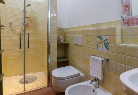 En-suite bathroom on the first floor – Ca’ Pellicciano
