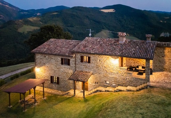 Night view of the farmhouse - Ca Quattrocchi