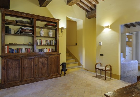 First floor hallway - Ca Seppe