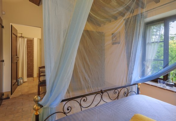 Detail of the double bedroom no. 2 - Ca Seppe