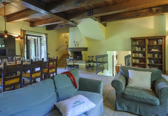 Open space with dining area and living room - Ca Seppe
