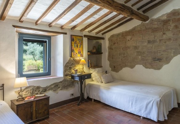 Camera doppia con letti unibili n.4 al primo piano con bagno en-suite con doccia n.4 –  Campodalto 