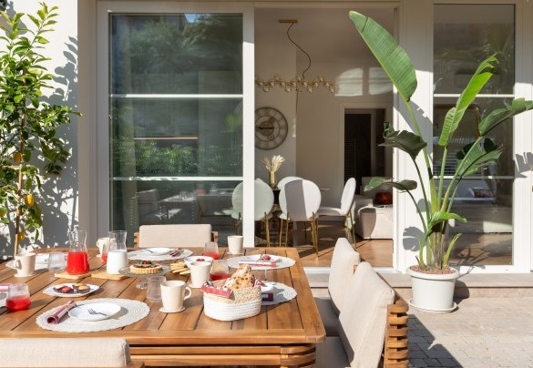 Every element of this home, from the choice of the finishes to the furnishings, has been designed to provide a cosy and comfortable environment – Casa Amare