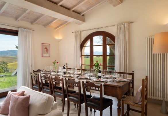 The common dining area in the unit 2 – Casa da Sogno