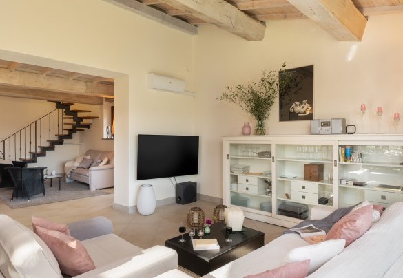 The living room in the unit 2 – Casa da Sogno