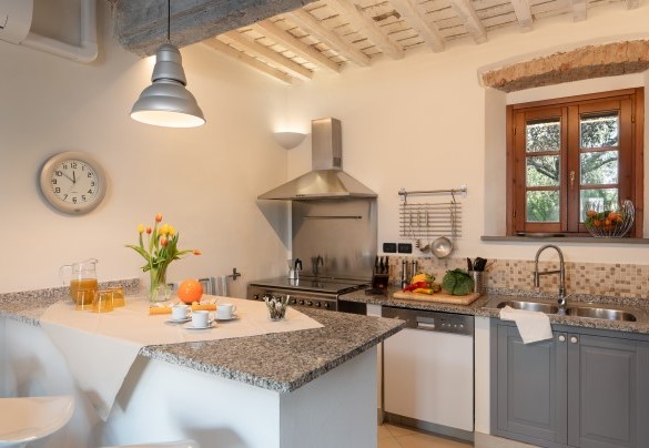 The kitchen in the unit 2 – Casa da Sogno