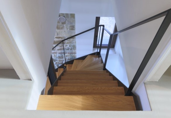 The staircase to the ground floor - Casa dei Fiamminghi  