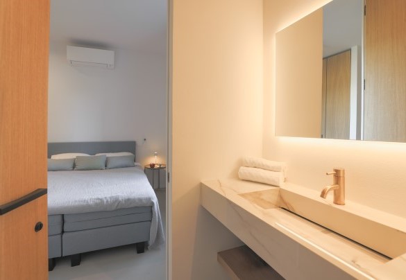 The French room with shower and basin without toilet between bedroom n.4 and bedroom n.5 - Casa dei Fiamminghi