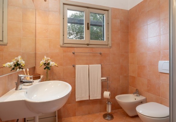 Bagno en suite con doccia n.4 - Casa del Duca