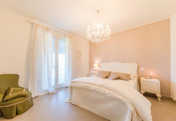 Double room n.1 with adjoining bathroom n.3 - Casa di Eolo 8+2
