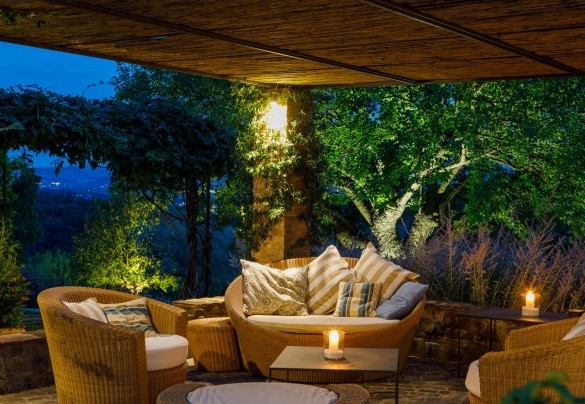 Il parco offre numerose zone relax – Casa Eugenia