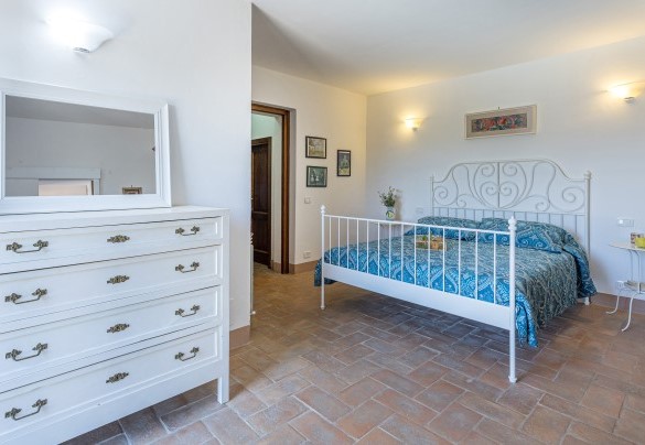  Double bedroom on the ground floor - Casa Eusebia