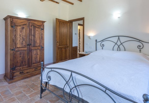 Double bedroom, communicating with a room with bunk bed, on the first floor - Casa Eusebia