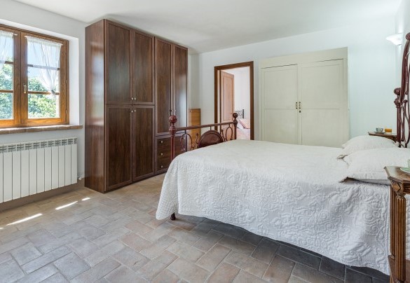 Double bedroom, with 1.50m wide bed, on the ground floor - Casa Eusebia