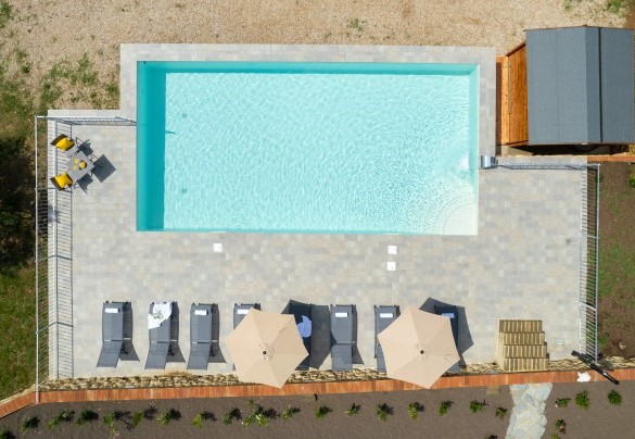 Piscina vista dall'alto - Casa la Fenice 