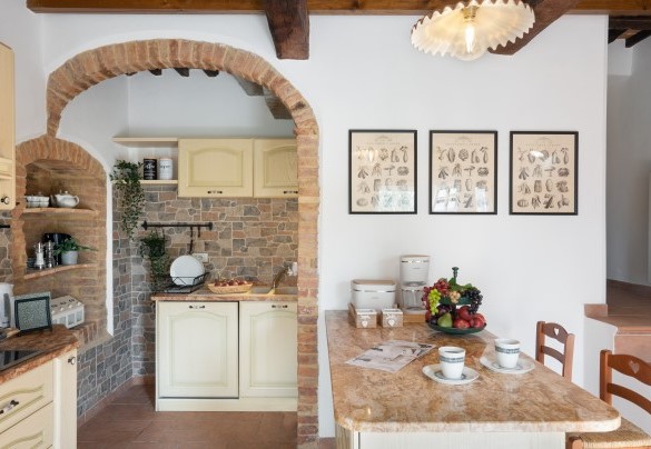 Graziosa cucina collegata alla sala da pranzo - Casa la Fenice 