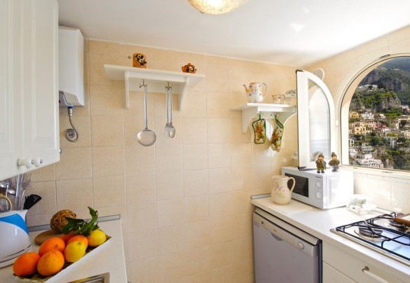 The nice kitchenette equipped with all the accessories – Casa Leonilde 4