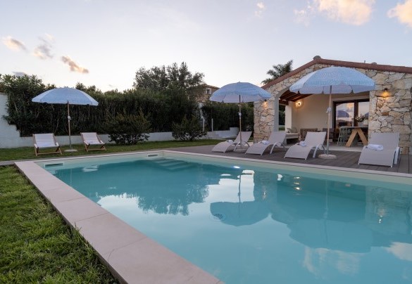 La piscina - Casa Moros