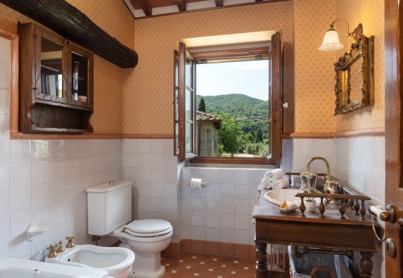 Il bagno con vasca n. 3 al primo piano – Casa Paggetti