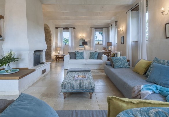 The elegant and bright living room  - Casa Sant'Elia
