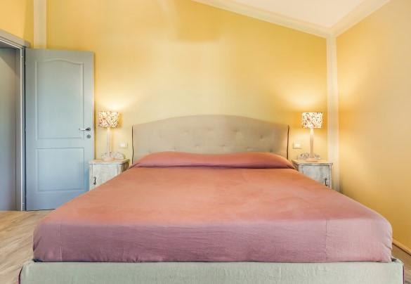 Double bedroom n.3 with terrace on the first floor - Casale Ansedonia