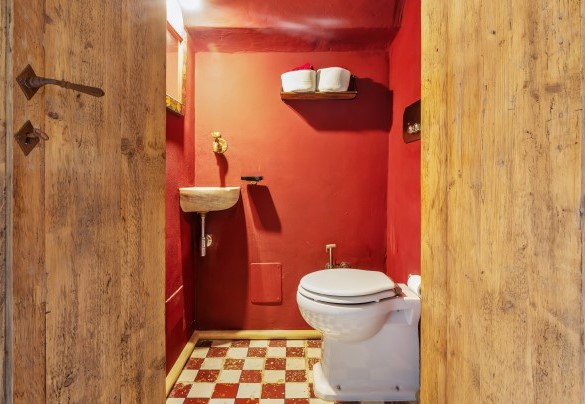Guest bathroom on the ground floor - Casale Ansedonia