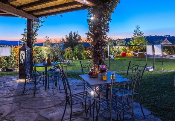 The veranda fully illuminated - Casale Bella Vita