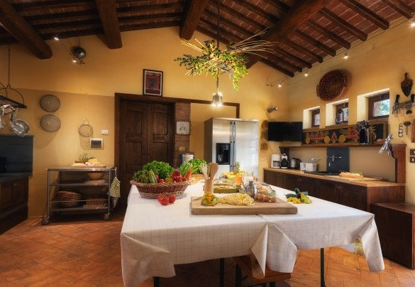 La cucina ben attrezzata - Casale dei Girasoli