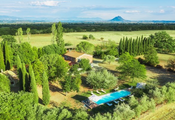 Villa in affitto con piscina esclusiva a Gallese - Casale dell’Oasi